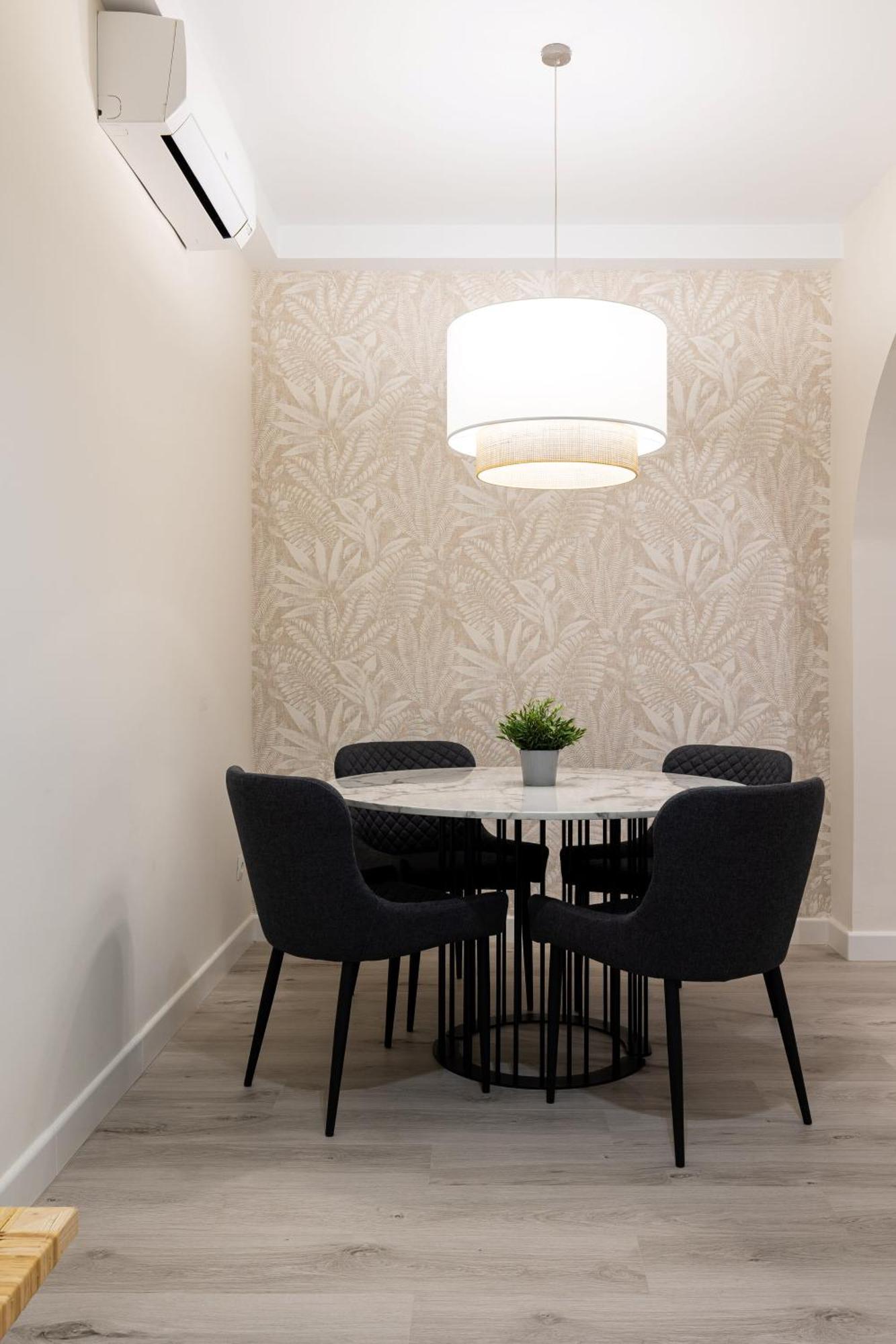 Cozy Apartment In The Heart Of Malaga Málaga Exterior foto